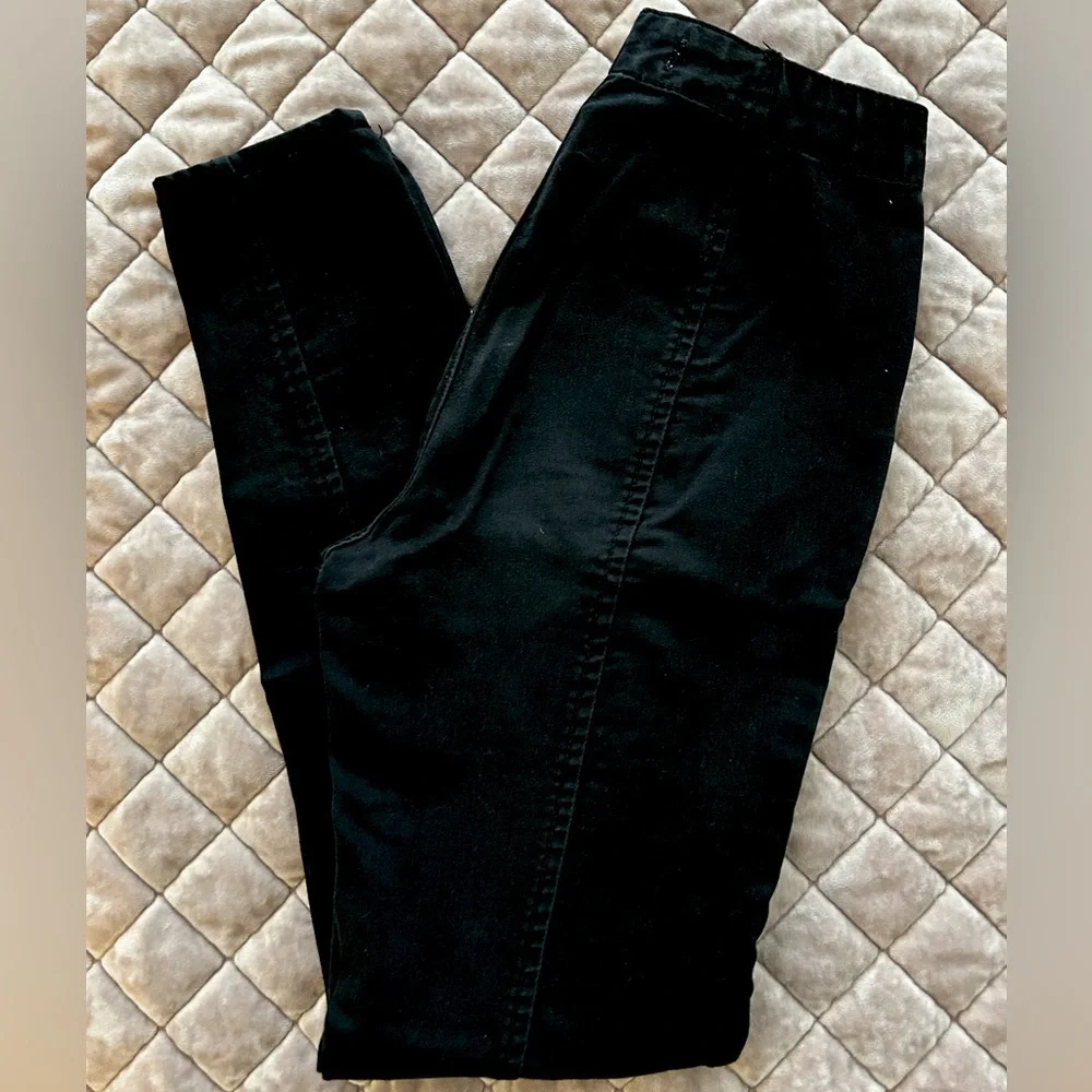 Bullhead Denim Co High-Rise Skinnies - Picture 2 of 3